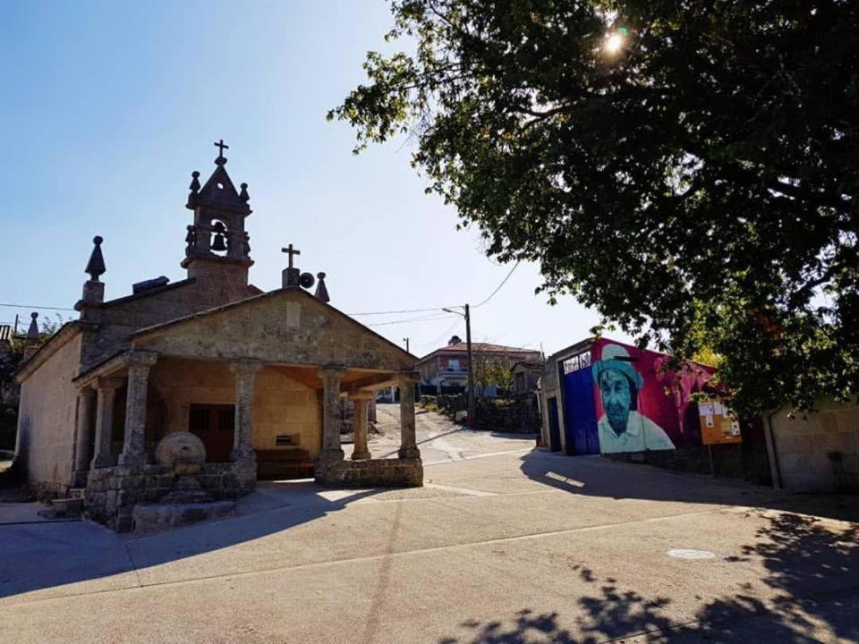 Villa Casa Da Escola Lobios Exterior foto
